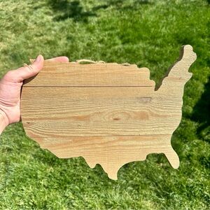 wooden US wall hanging